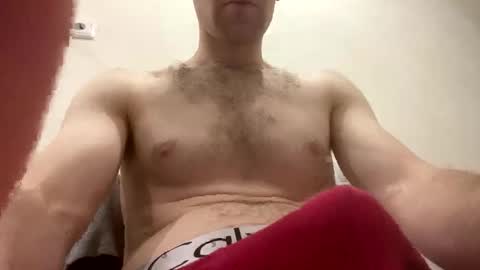 Snapshot of uverinc chatting on 12/18/24, 02:21 Uverinc online show from 12/18/24, 02:21