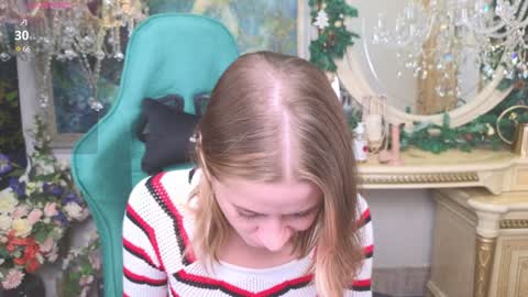 Leila online show from 01/23/25, 05:52