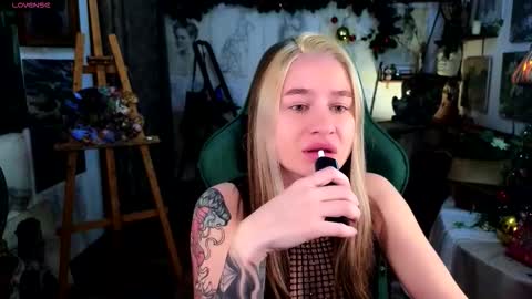 Leila online show from 01/10/26, 06:53