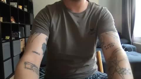 uwantitno online show from 02/19/25, 07:17