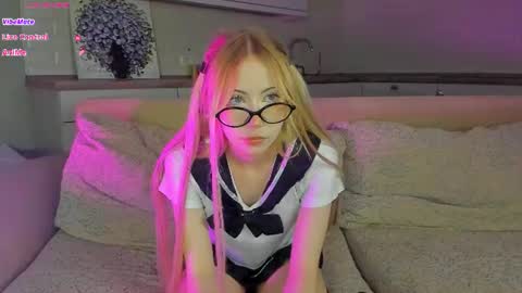 Chloe online show from 07/10/26, 09:39
