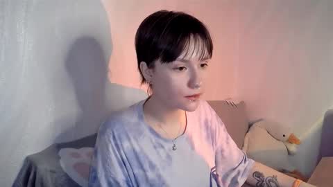 Snapshot of uwujudyosas chatting on 03/08/26, 10:46 Judy online show from 03/08/26, 10:46