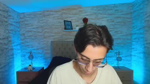 UYUKIE online show from 11/06/25, 11:44