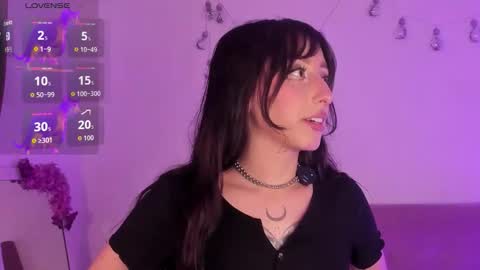 v1cky_ online show from 01/14/26, 01:00