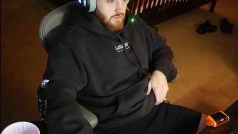 v_for_veng online show from 02/18/26, 02:51