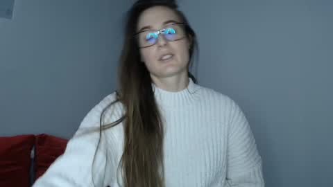 Snapshot of va_len_sea_ya chatting on 03/08/25, 09:40 Valensiya online show from 03/08/25, 09:40