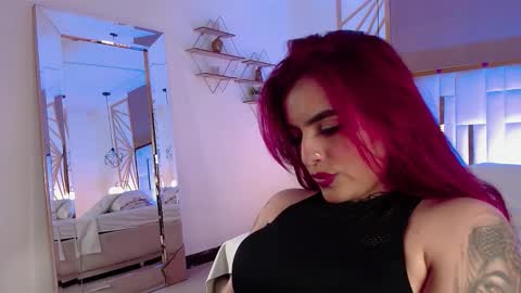 valeriee miller online show from 11/13/25, 04:50