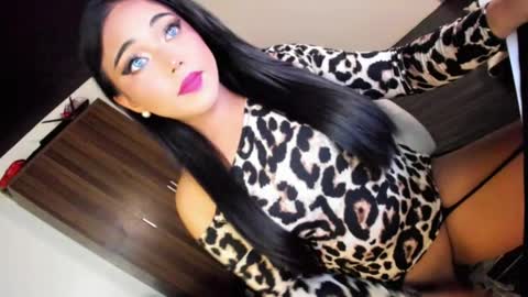 JESS - DONT FORGET TO FOLLOW ME AND GIVE ME THUMBS UP online show from 06/07/26, 04:33
