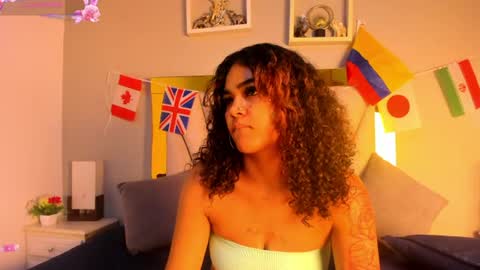 vahioleth  online show from 06/26/26, 03:00