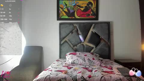 Vahiolet smith online show from 11/04/25, 03:16