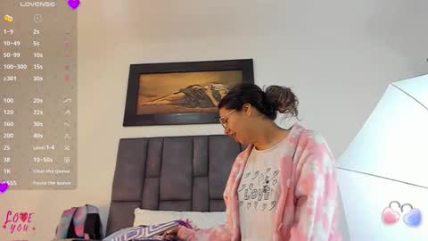 Vahiolet smith online show from 01/16/26, 03:54