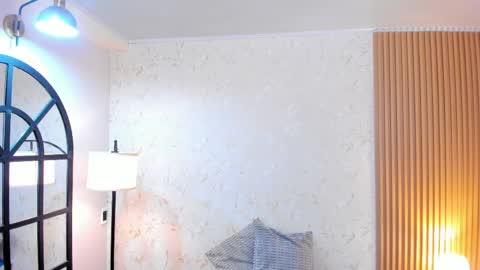 Snapshot of vailoetharris chatting on 04/10/26, 11:37 Vaiolet Harris online show from 04/10/26, 11:37