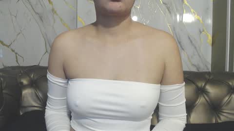 Vainilla online show from 10/15/25, 12:44