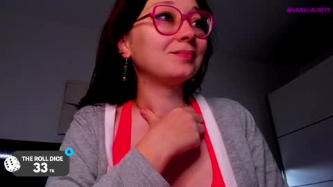 Snapshot of vainillacrepe chatting on 12/09/24, 10:22 Im Mila my onlyfans is vainillacrepe online show from 12/09/24, 10:22
