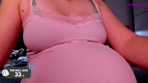 Snapshot of vainillacrepe chatting on 03/06/25, 10:20 Im Mila my onlyfans is vainillacrepe online show from 03/06/25, 10:20
