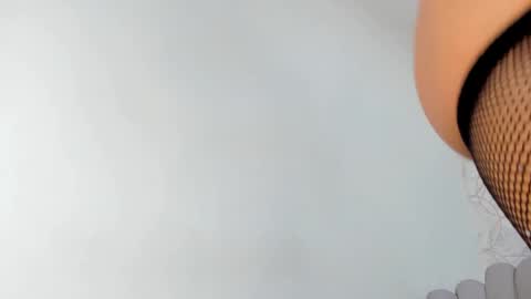 Vaiolet  online show from 01/10/25, 10:46