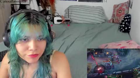 Vaiolet1314 online show from 12/17/25, 12:38