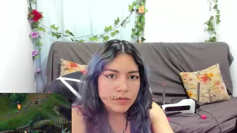 Vaiolet1314 online show from 02/15/26, 12:40