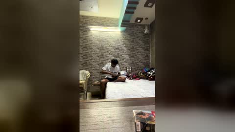 Snapshot of vaishal25132 chatting on 01/09/26, 11:17 vaishal25132 online show from 01/09/26, 11:17