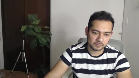Snapshot of vajkito chatting on 03/12/25, 04:08 vajkito online show from 03/12/25, 04:08