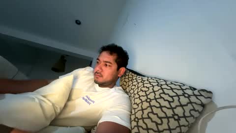 Snapshot of vajkito chatting on 09/23/25, 08:06 vajkito online show from 09/23/25, 08:06