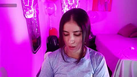 valentina online show from 03/18/26, 04:04