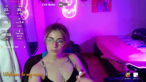Snapshot of val_angelll chatting on 07/07/26, 07:23 valentina online show from 07/07/26, 07:23