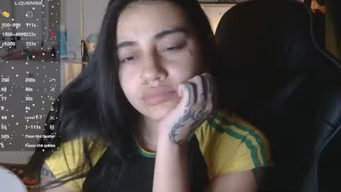 Snapshot of val_bardot1 chatting on 06/16/26, 03:42 first of all... who are u online show from 06/16/26, 03:42