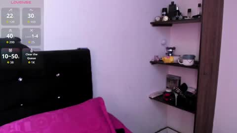 valemorales413 online show from 04/11/26, 02:21