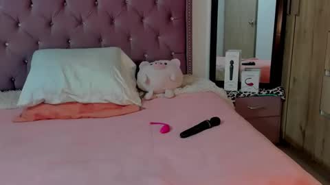 Valentina online show from 03/05/26, 05:14