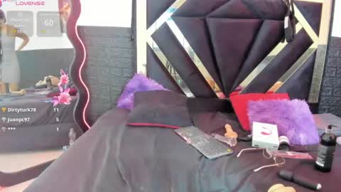 valentina online show from 05/28/26, 08:22