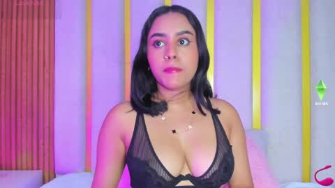 Snapshot of valen_petty chatting on 04/24/26, 07:38 Valen online show from 04/24/26, 07:38