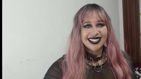 valen_ross7 online show from 03/01/26, 11:40