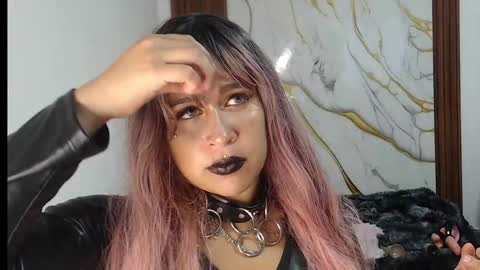 valen_ross7 online show from 03/10/26, 01:05