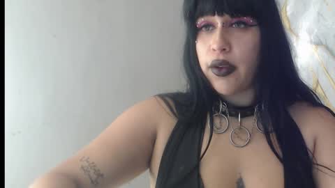 valen_ross7 online show from 06/03/26, 02:33