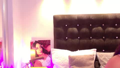 Valen Scott online show from 04/20/26, 12:30