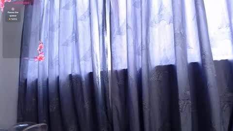 IG-valen mendoza99  twitter valenthompson99 online show from 02/06/26, 05:38