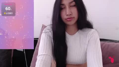 Snapshot of valen_tina33 chatting on 07/08/26, 08:35 Valentina online show from 07/08/26, 08:35
