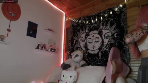 Snapshot of valenor_ chatting on 03/09/25, 03:11 valentina online show from 03/09/25, 03:11