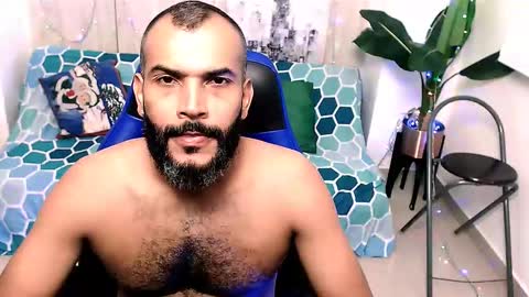 Valentine online show from 12/02/24, 11:45