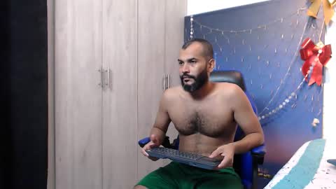 Valentine online show from 12/11/24, 11:30