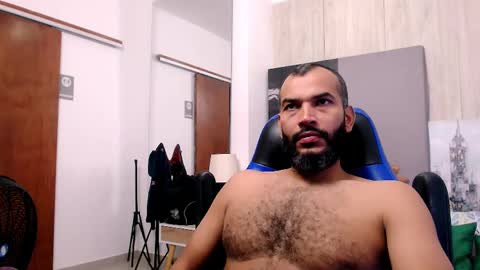 Valentine online show from 12/16/24, 12:27