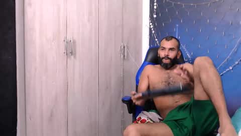 Valentine online show from 12/19/24, 06:23