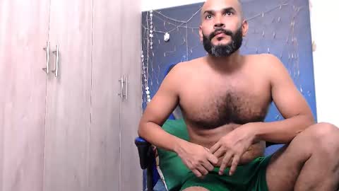 Valentine online show from 12/26/24, 06:43