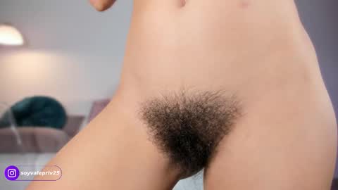 Valentina Torres online show from 12/03/25, 06:06