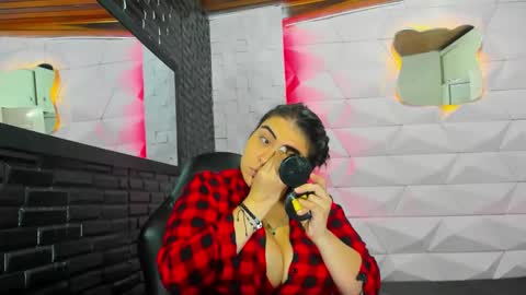 Valentina online show from 12/28/24, 07:54