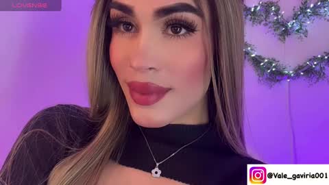 Snapshot of valentina_gaviria_ chatting on 02/01/25, 05:18 VALENTINA GAVIRIA online show from 02/01/25, 05:18