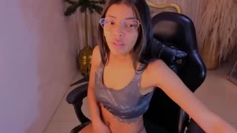 Snapshot of valentina_gomez_s chatting on 07/08/26, 12:42 Valentina online show from 07/08/26, 12:42