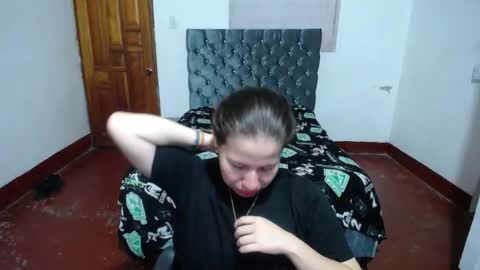 valentina_hz online show from 10/27/25, 11:36