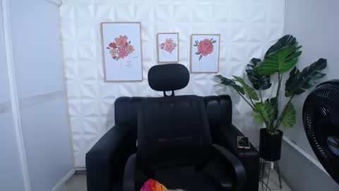 Valentina  online show from 03/12/25, 02:09